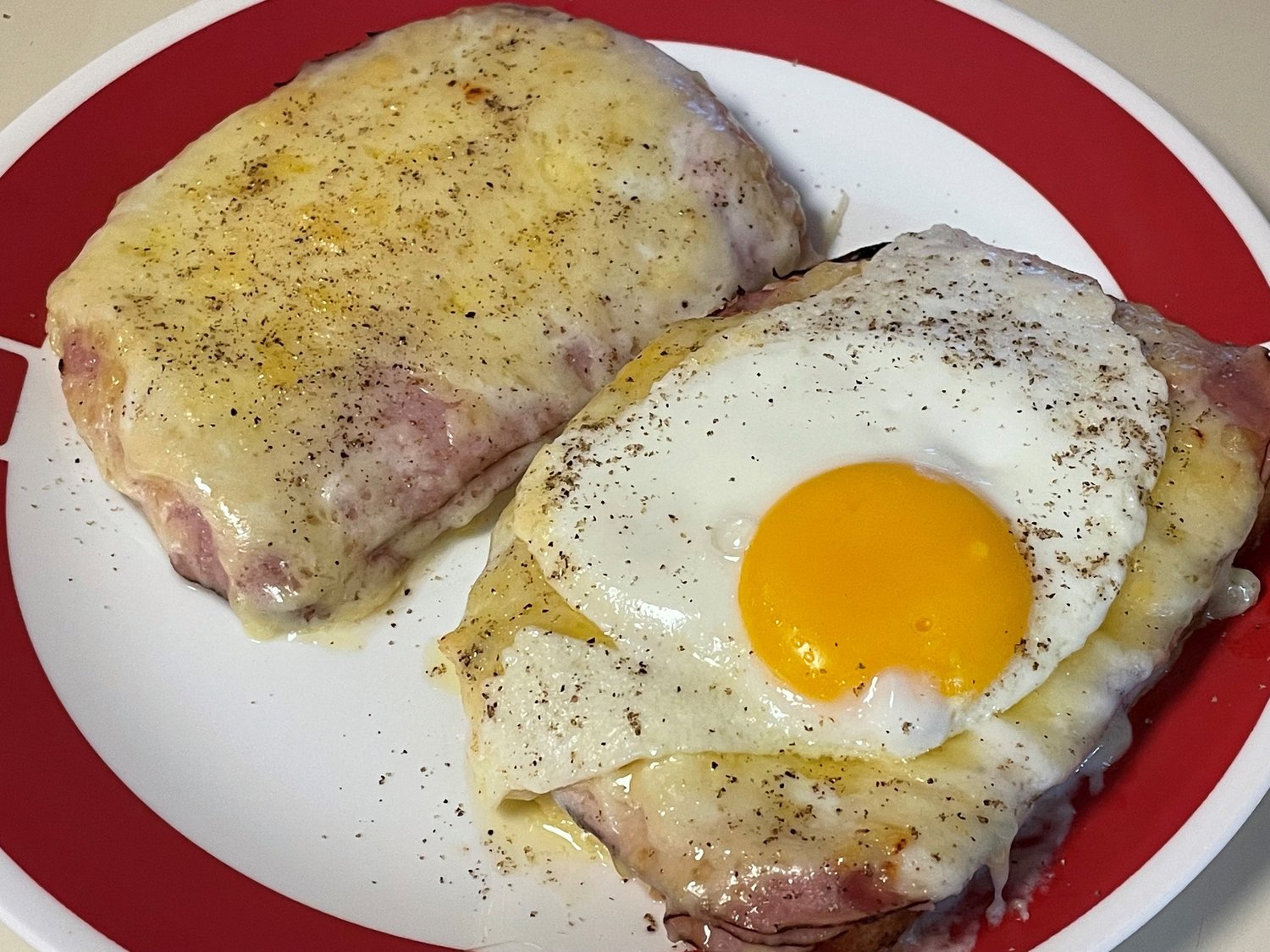 Croque Monsieur/Croque Madame/Croque Benedict